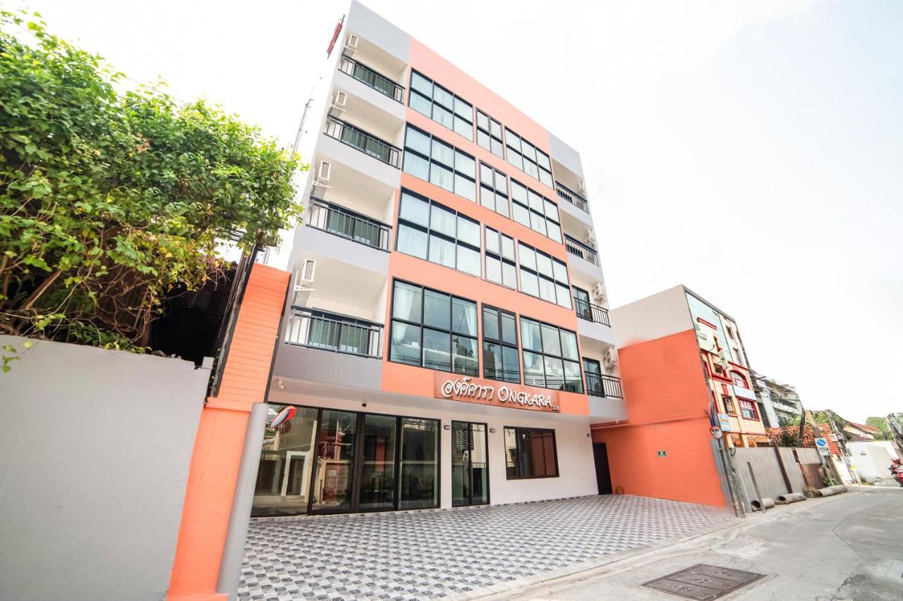 Ongkara Near Bts Thonglor Banguecoque Exterior foto